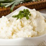Yukon Gold Mashed Potatoes ready to be served