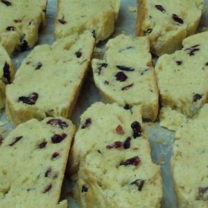 cut biscotti